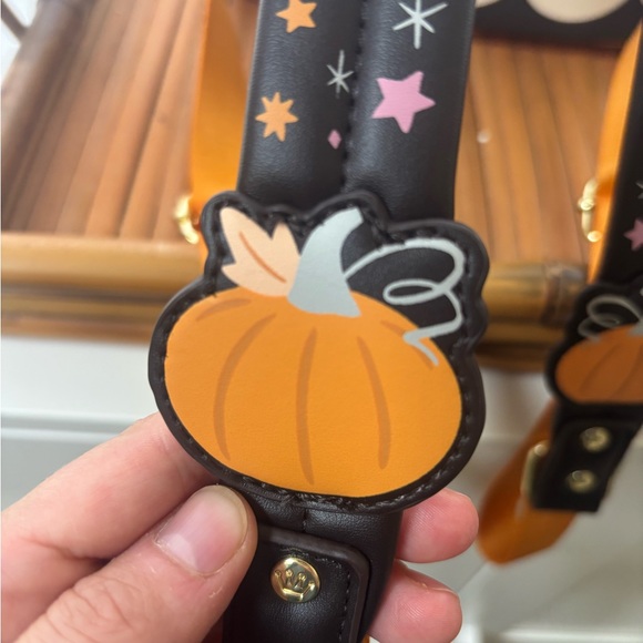 NWT Disney Loungefly Halloween Minnie Ghost Backpack - Picture 7 of 15
